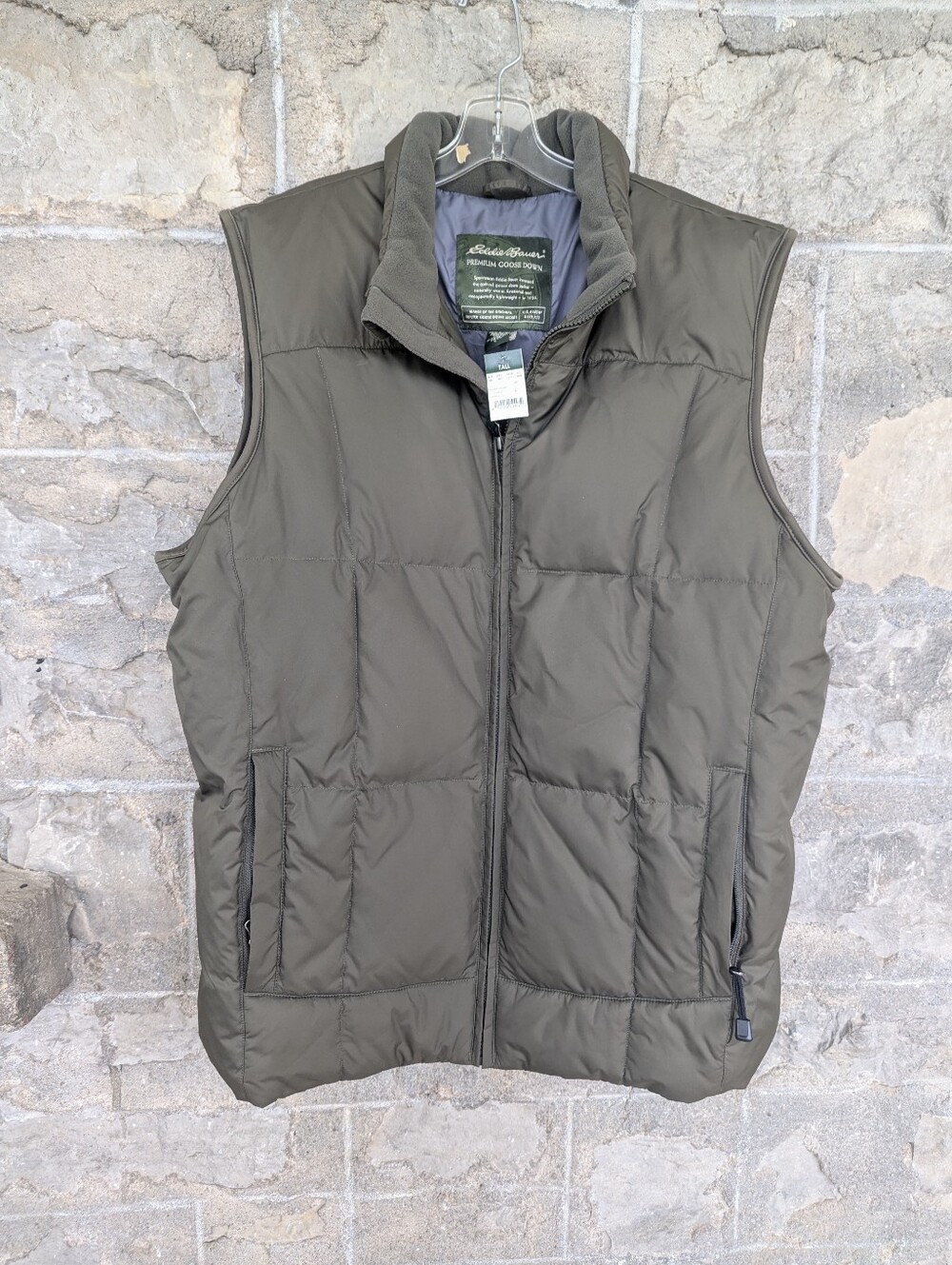 Eddie Bauer Men's Olive Green Quilted Puffer Vest NWT